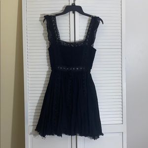 Black free people mini size sm